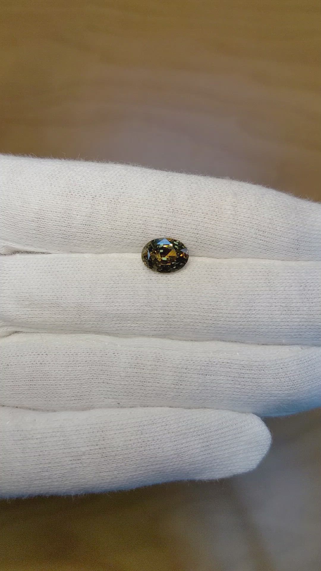 2.09 Ct. Color Change Sapphire from Ceylon (Sri Lanka) Size Video