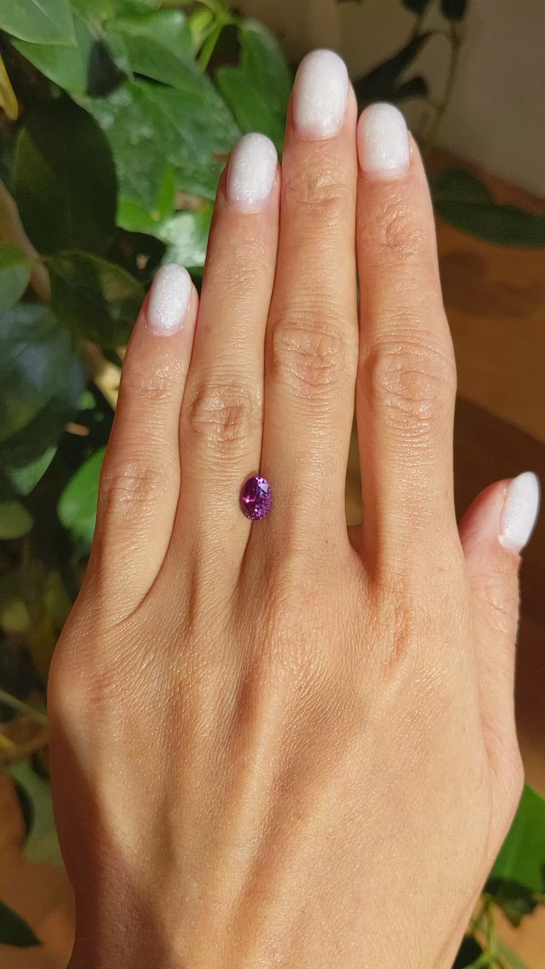 1.41 Ct. Pinkish Purple Sapphire from Ceylon (Sri Lanka) Size Video