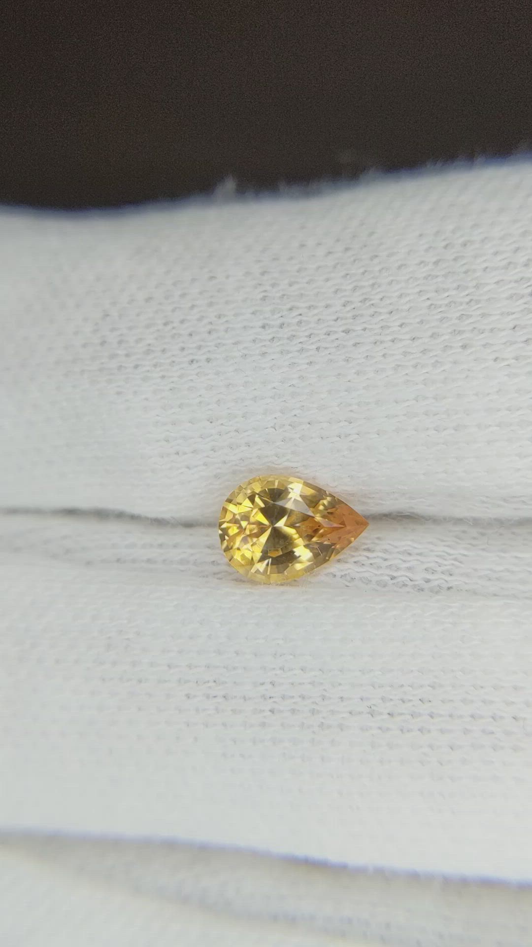 0.86 Ct. Orangish Yellow Sapphire from Ceylon (Sri Lanka) Size Video