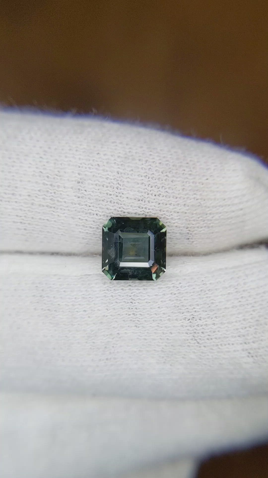 2.10 Ct. Bluish Green Sapphire from Ceylon (Sri Lanka) Size Video
