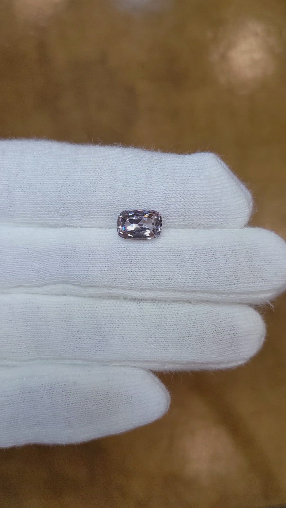 2.09 Ct. Sapphire from Ceylon (Sri Lanka) Size Video