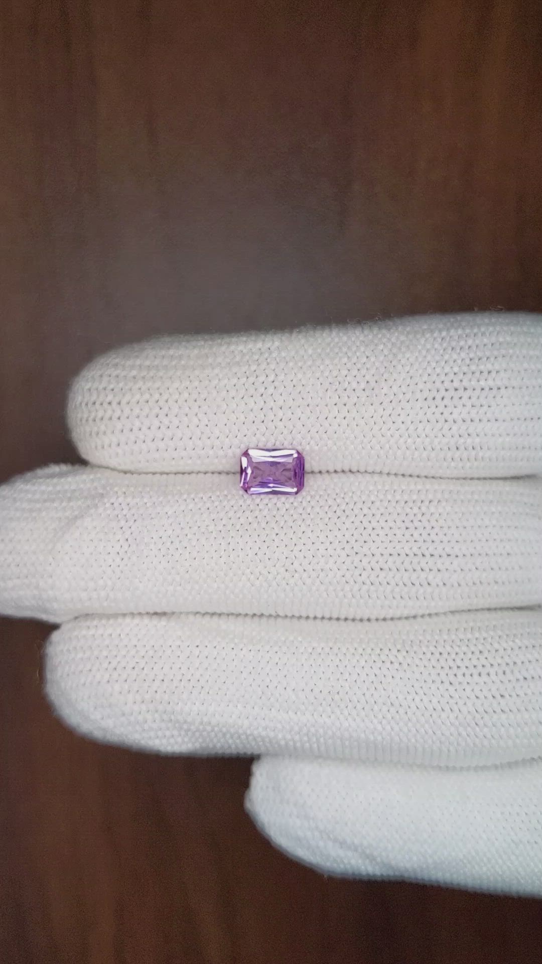 0.99 Ct. Pinkish Purple Sapphire from Ceylon (Sri Lanka) Size Video
