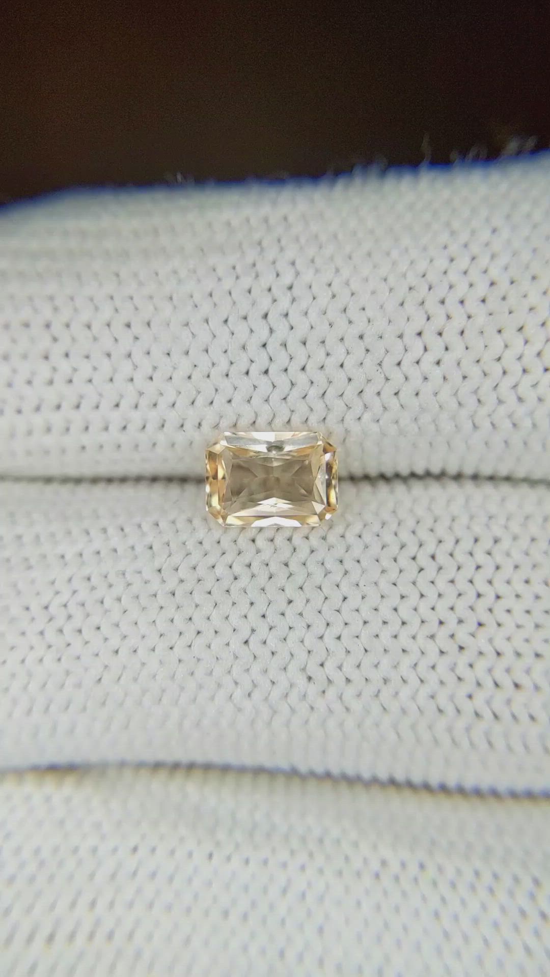 0.96 Ct. Peach Sapphire from Ceylon (Sri Lanka) Size Video