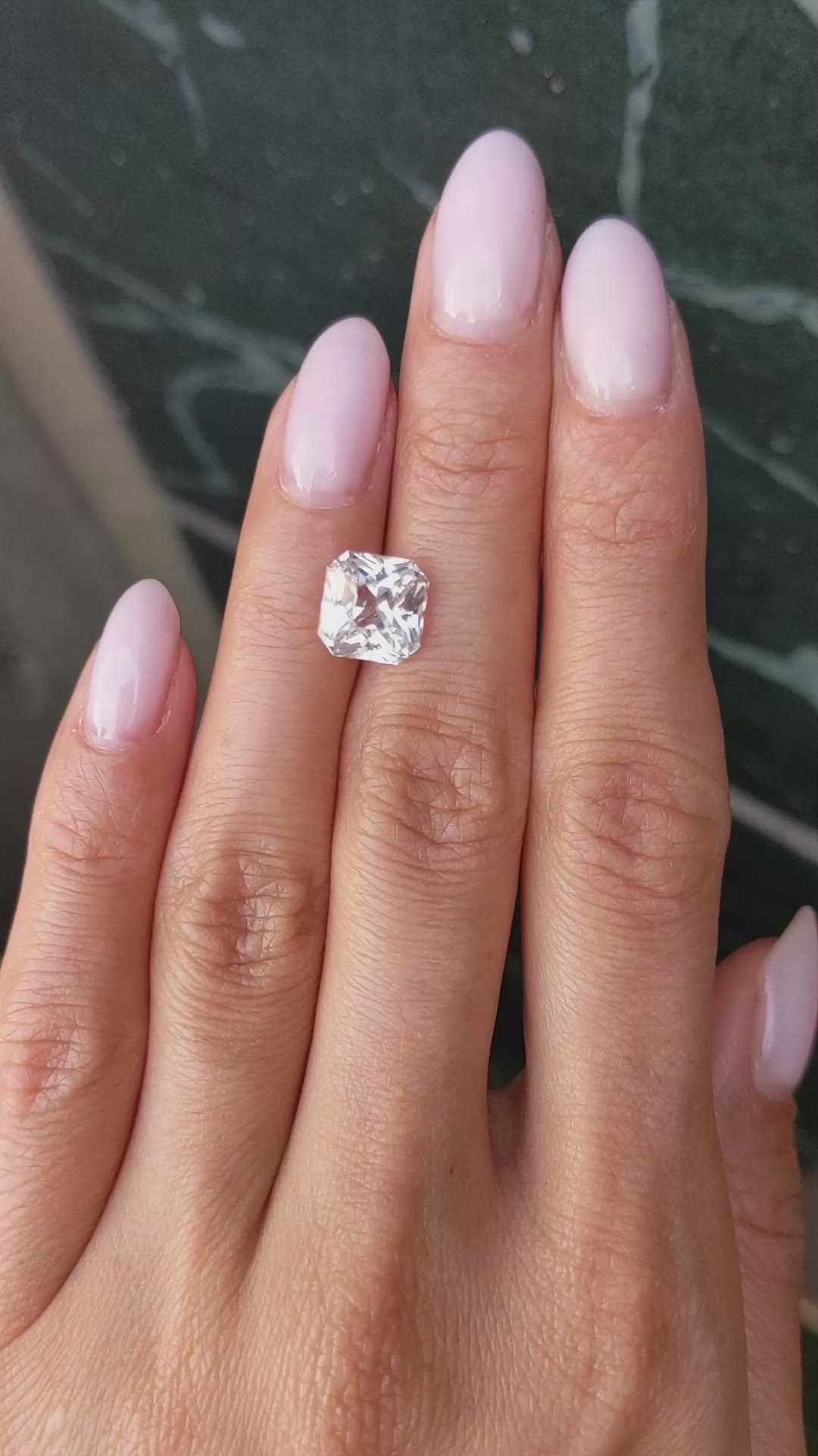 4.55 Ct. White Sapphire from Ceylon (Sri Lanka) Size Video