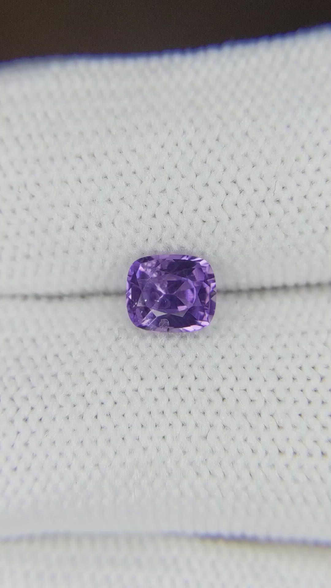 0.91 Ct. Color Change Sapphire from Ceylon (Sri Lanka) Size Video