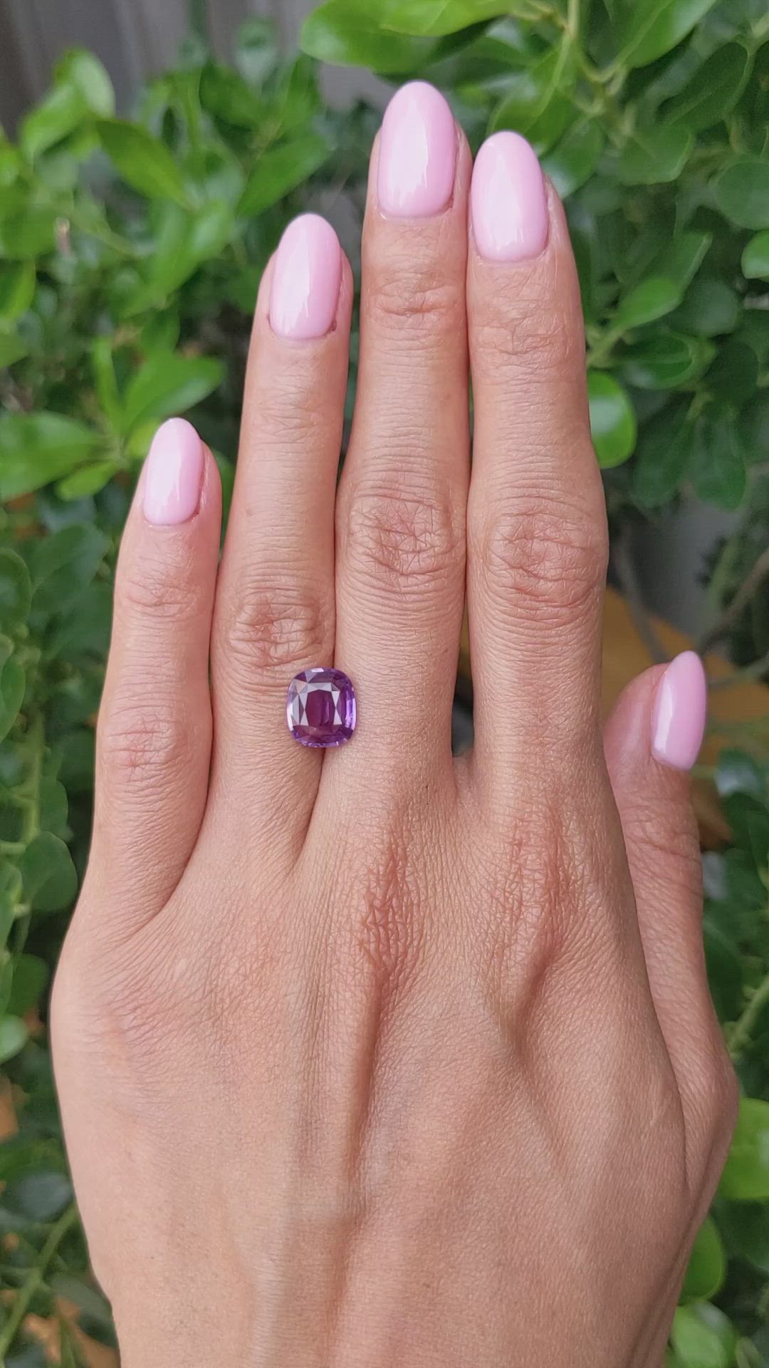 3.18 Ct. Purple Sapphire from Ceylon (Sri Lanka) Size Video