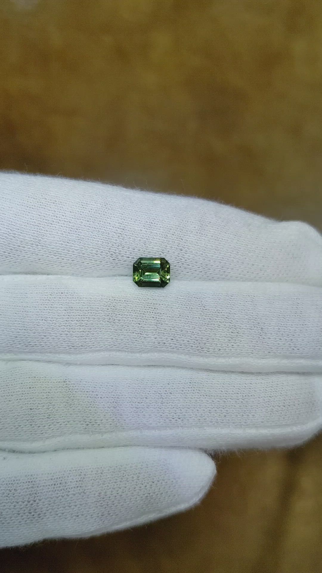 1.40 Ct. Bluish Green Sapphire from Ceylon (Sri Lanka) Size Video