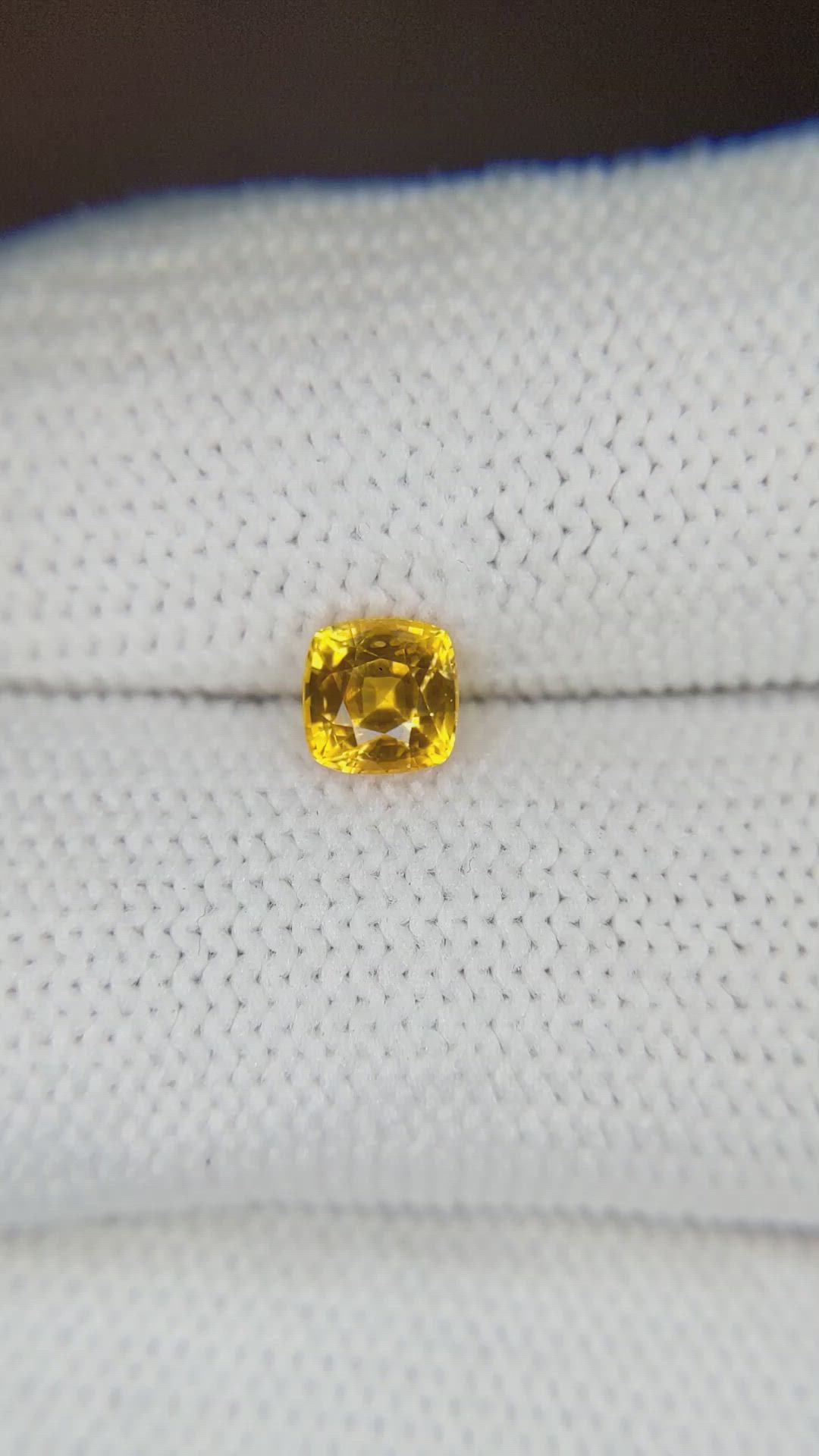 0.64 Ct. Yellowish Orange Sapphire from Ceylon (Sri Lanka) Size Video