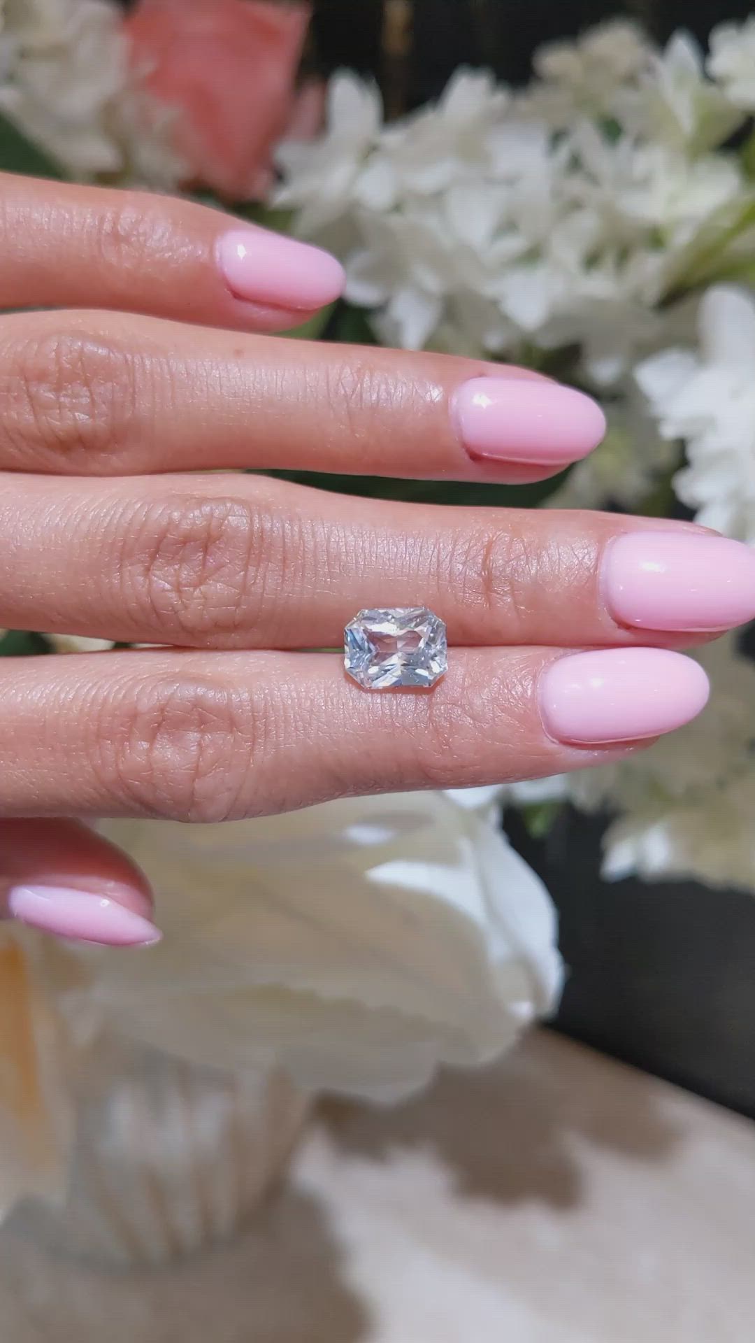 3.51 Ct. White Sapphire from Ceylon (Sri Lanka) Size Video