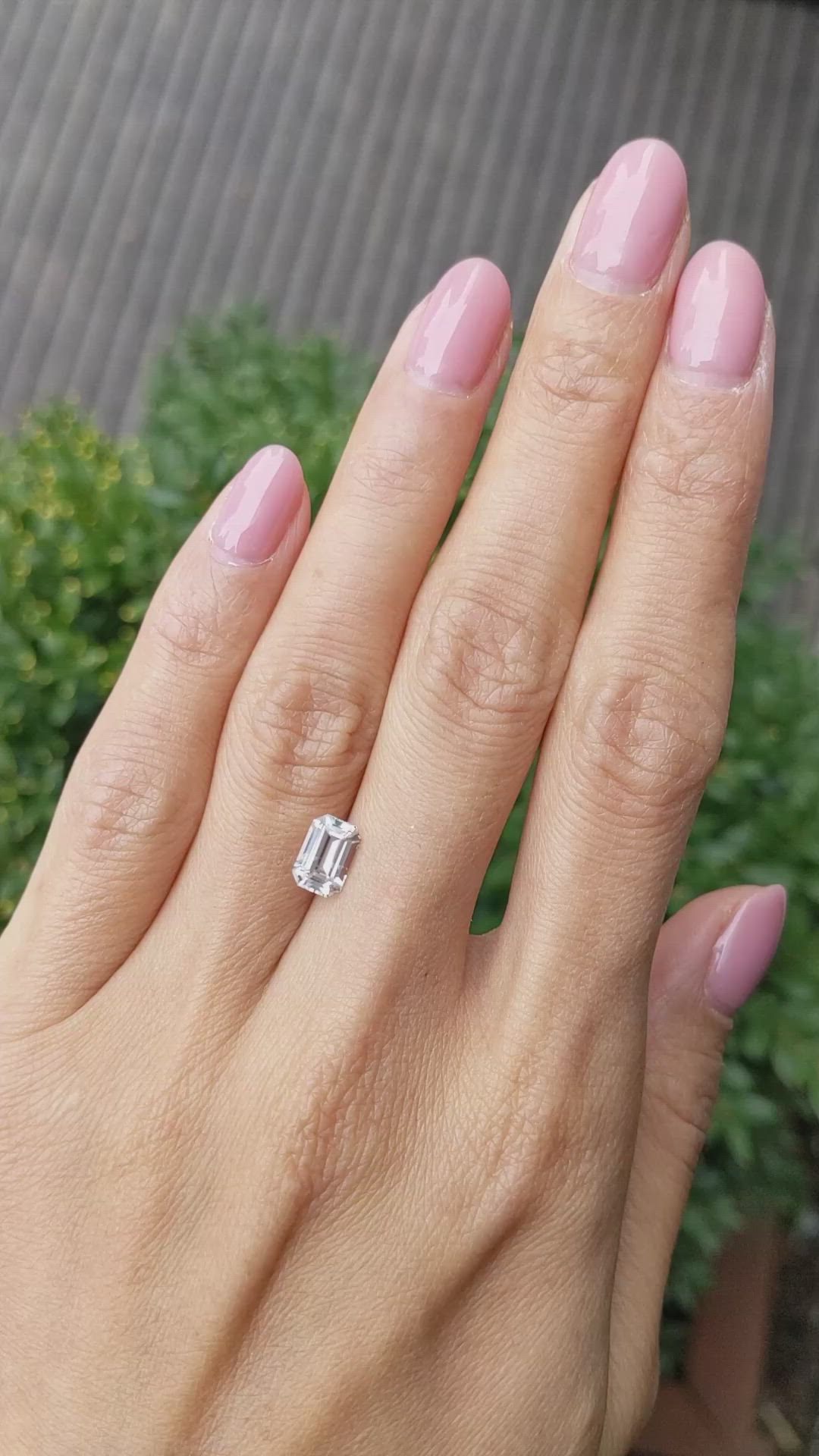 1.54 Ct. White Sapphire from Ceylon (Sri Lanka) Size Video