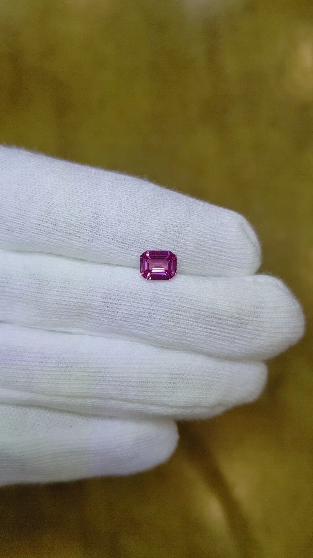 1.08 Ct. Purplish Pink Sapphire from Ceylon (Sri Lanka) Size Video