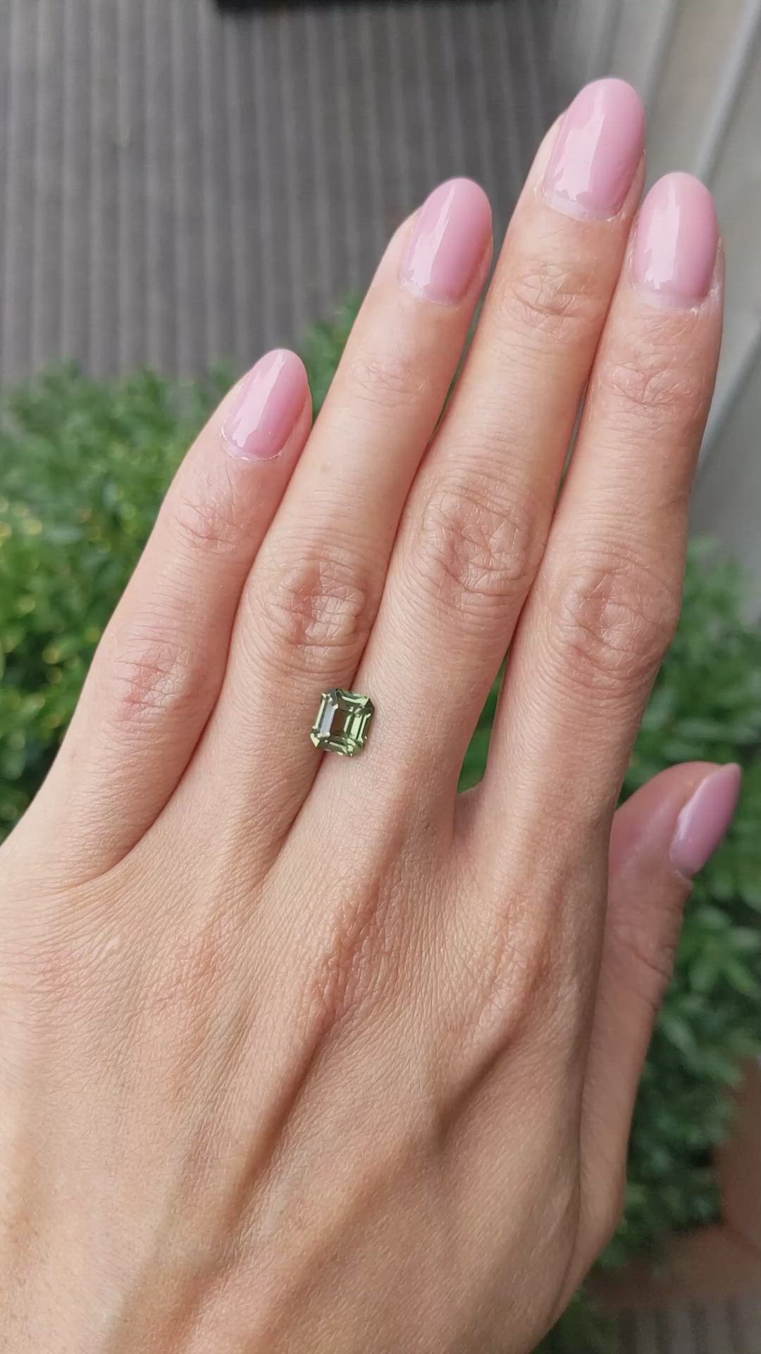 1.91 Ct. Green Sapphire from Ceylon (Sri Lanka) Size Video