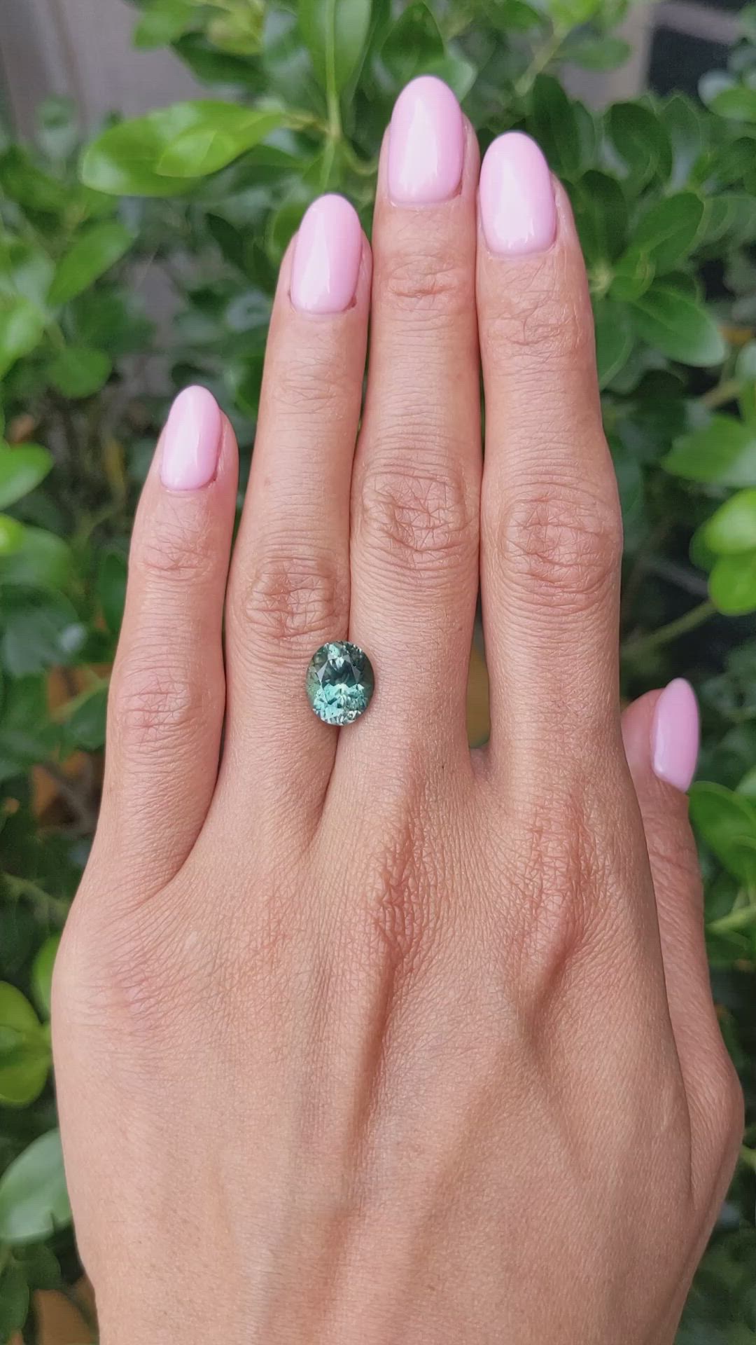 3.90 Ct. Bluish Green Sapphire from Montana Size Video