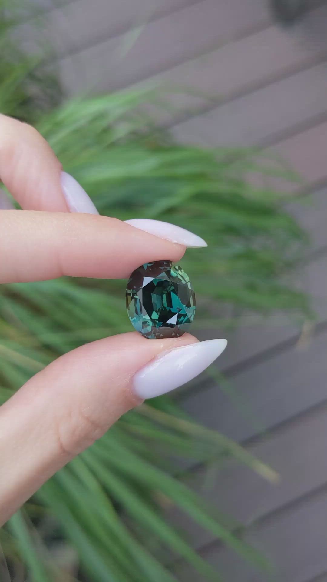 14.31 Ct. Bluish Green Sapphire from Ceylon (Sri Lanka) Size Video