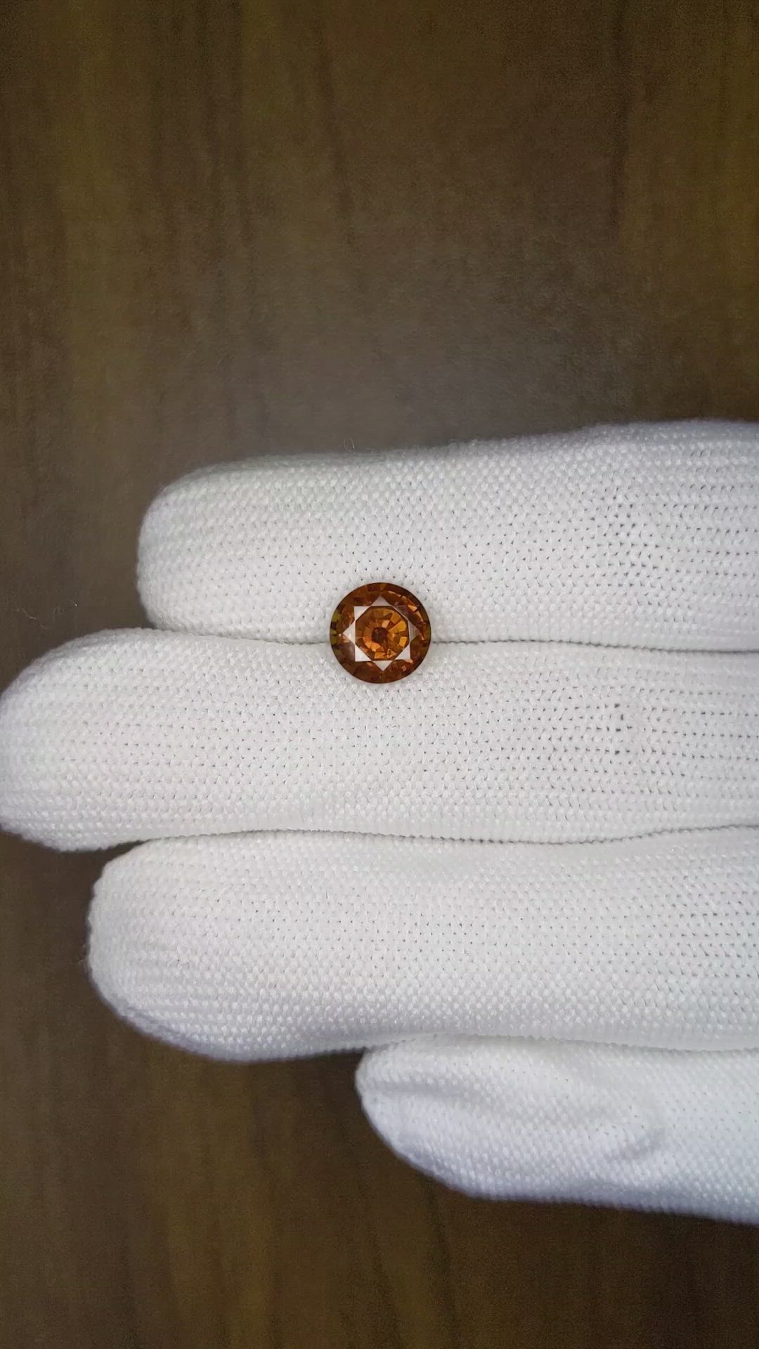 2.25 Ct. Orangish Brown Sapphire from Ceylon (Sri Lanka) Size Video