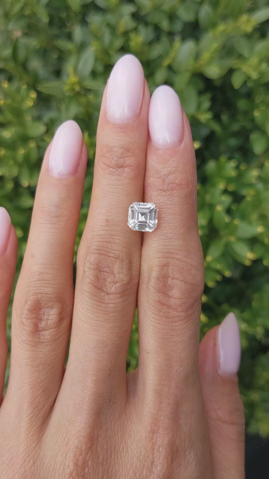 3.08 Ct. White Sapphire from Ceylon (Sri Lanka) Size Video