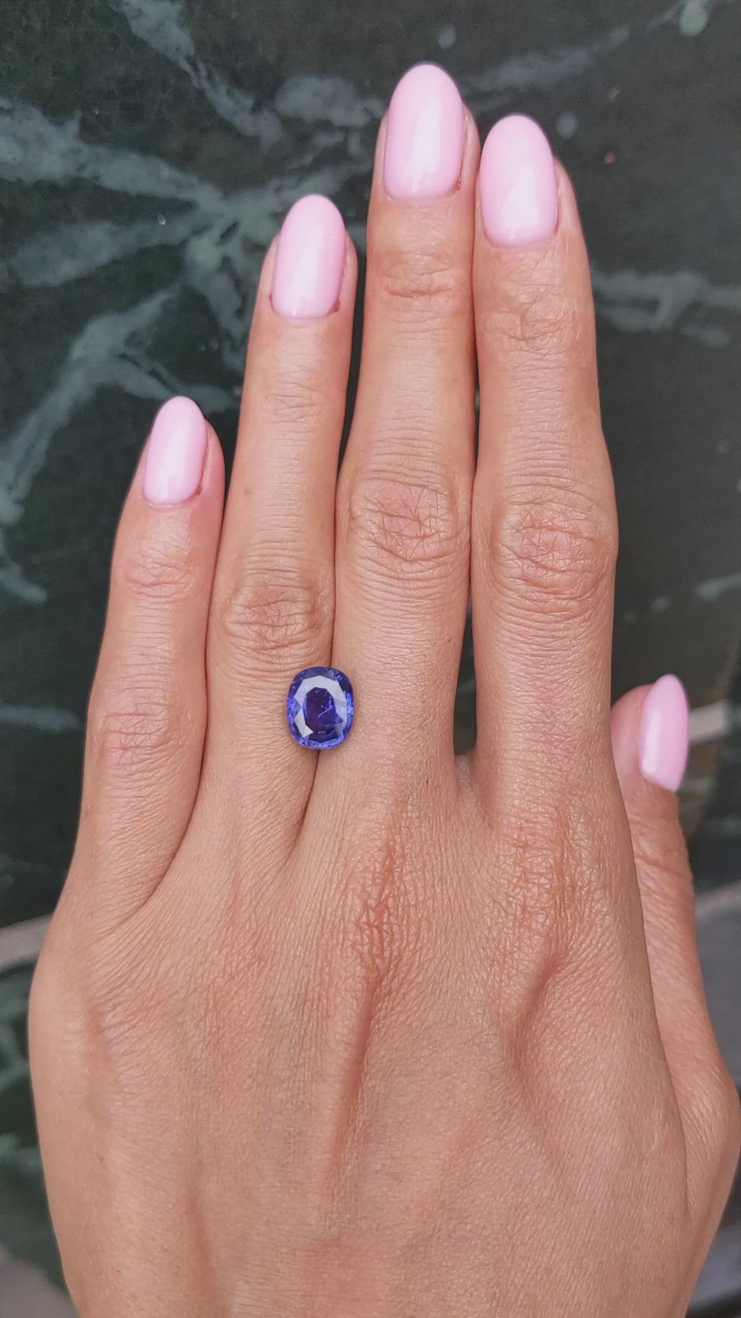 4.07 Ct. Color Change Sapphire from Ceylon (Sri Lanka) Size Video