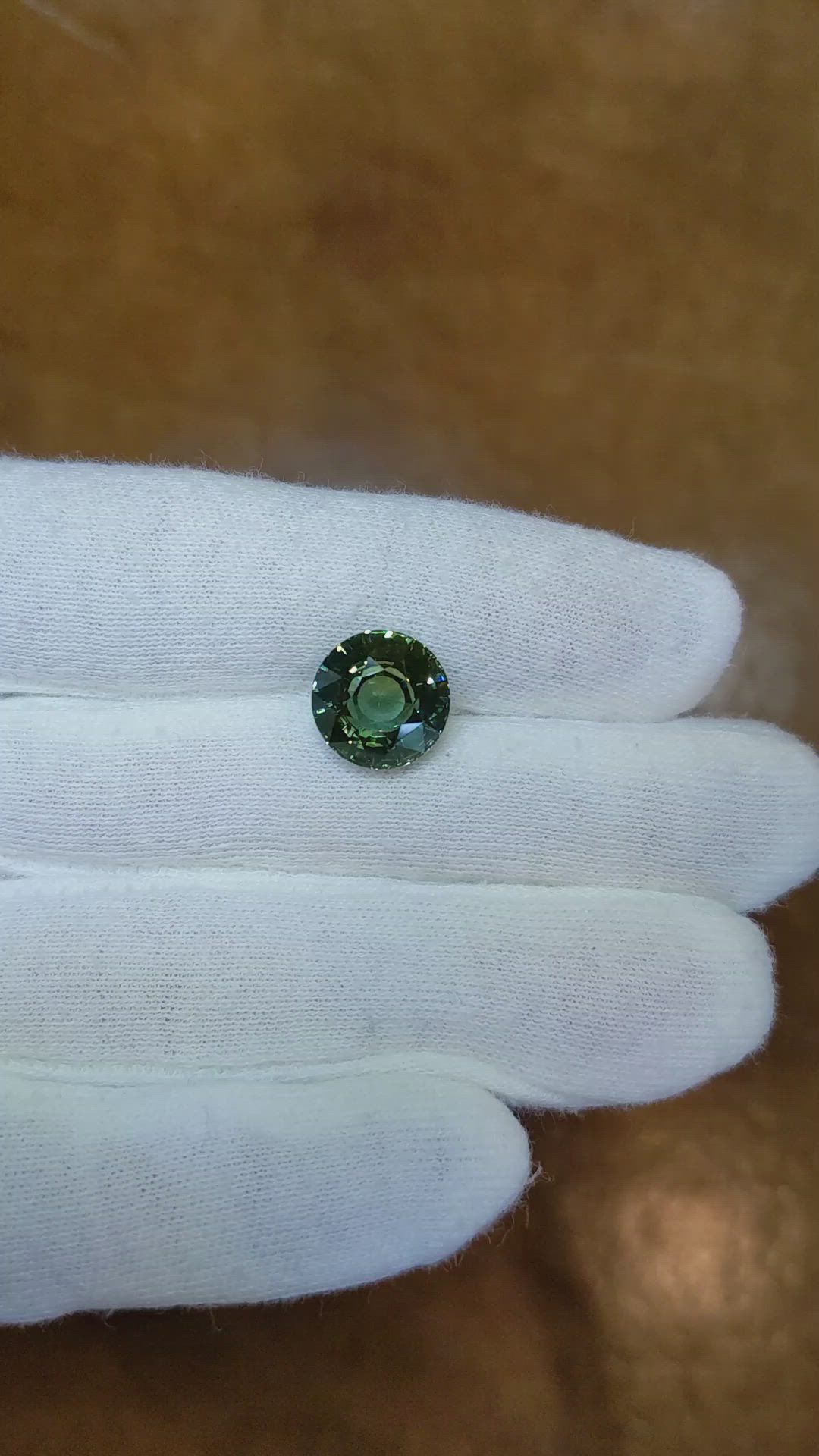 7.03 Ct. Bluish Green Sapphire from Ceylon (Sri Lanka) Size Video