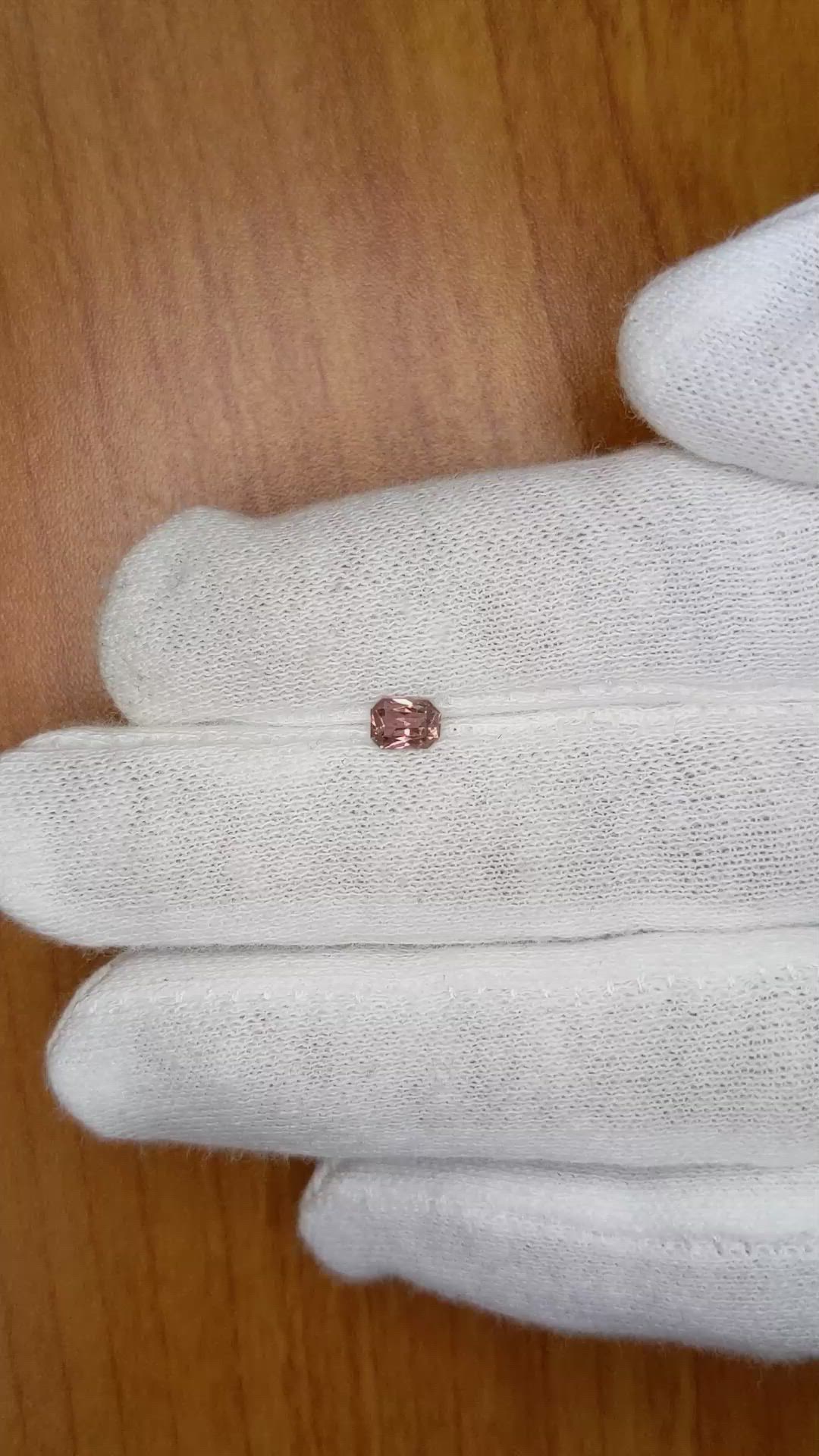0.44 Ct. Pinkish Brown Sapphire from Ceylon (Sri Lanka) Size Video