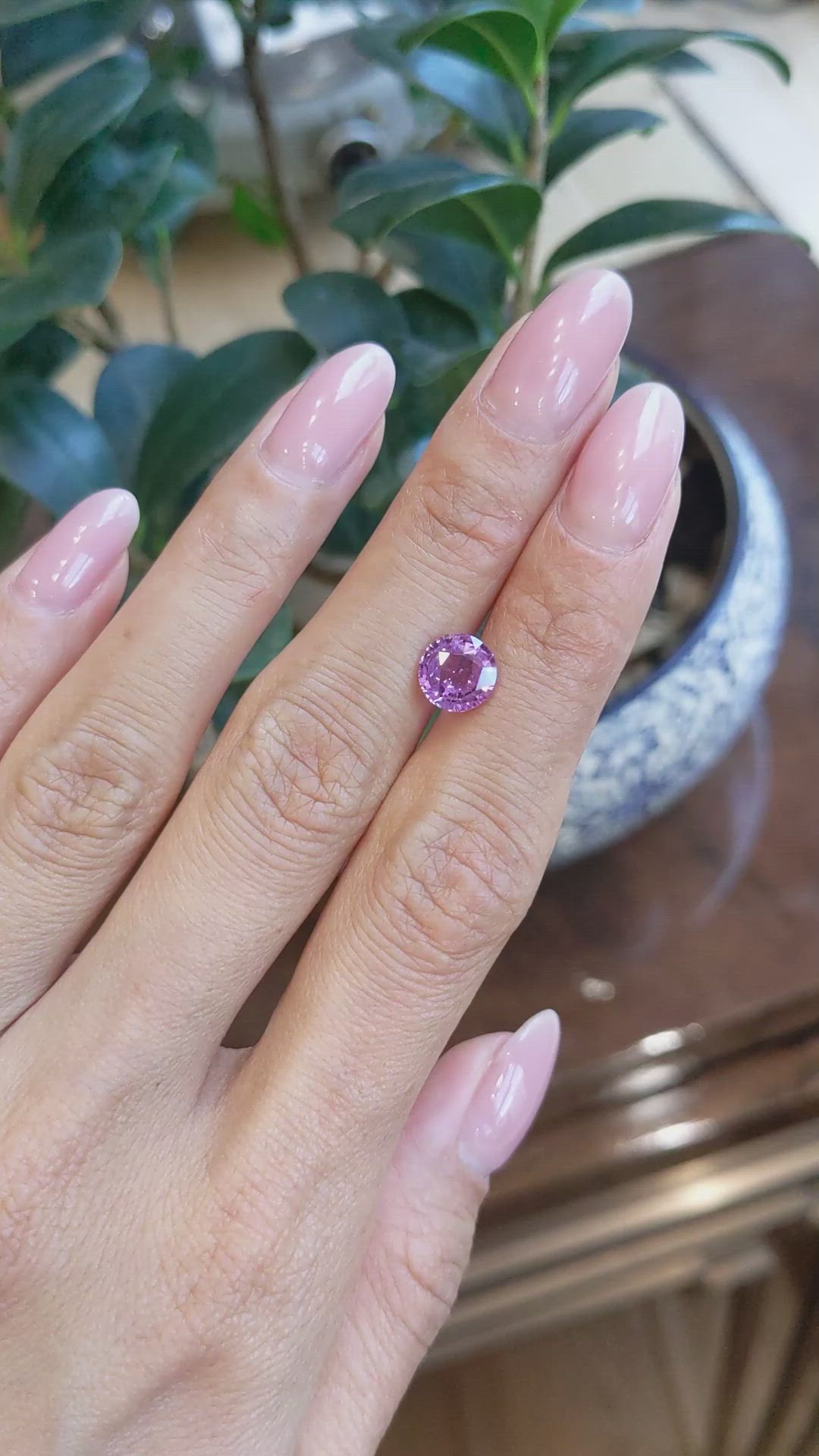 2.06 Ct. Pinkish Purple Sapphire from Ceylon (Sri Lanka) Size Video