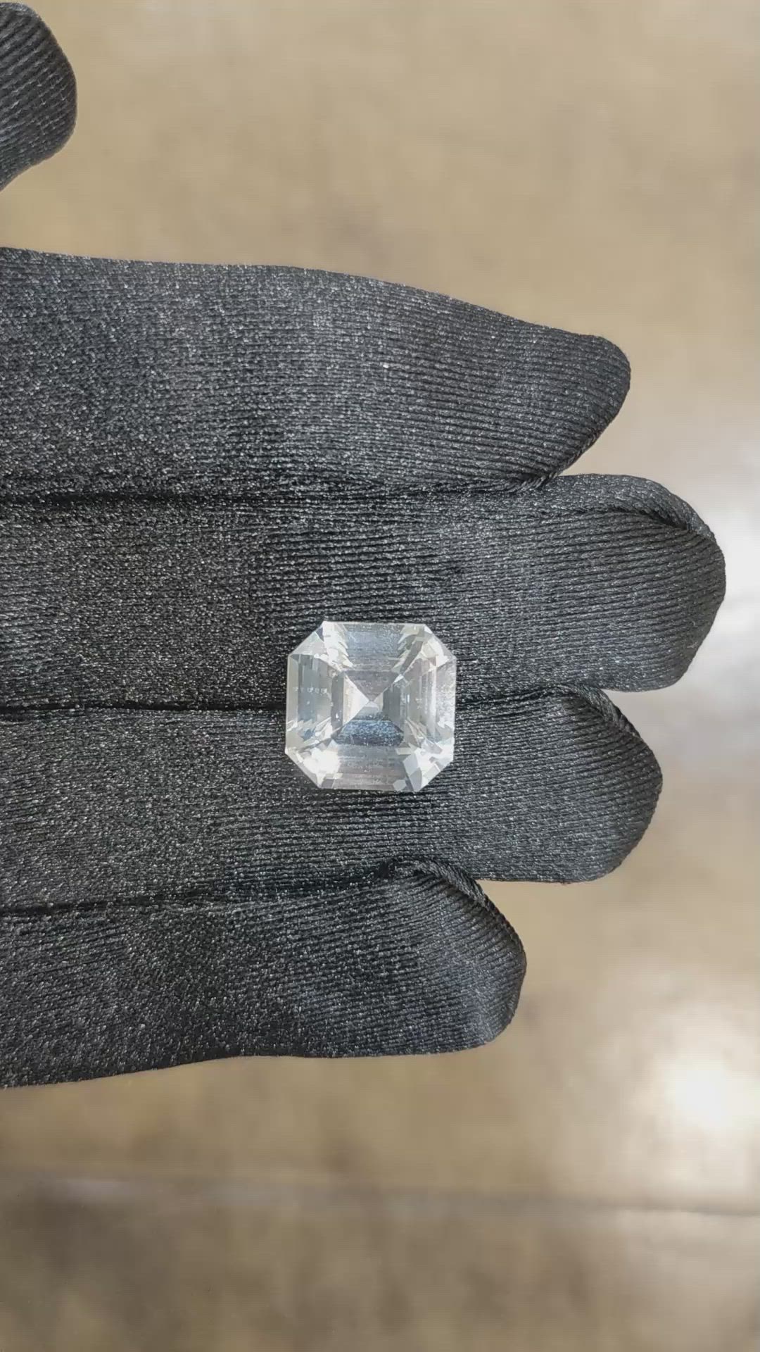 10.18 Ct. White Sapphire from Ceylon (Sri Lanka) Size Video