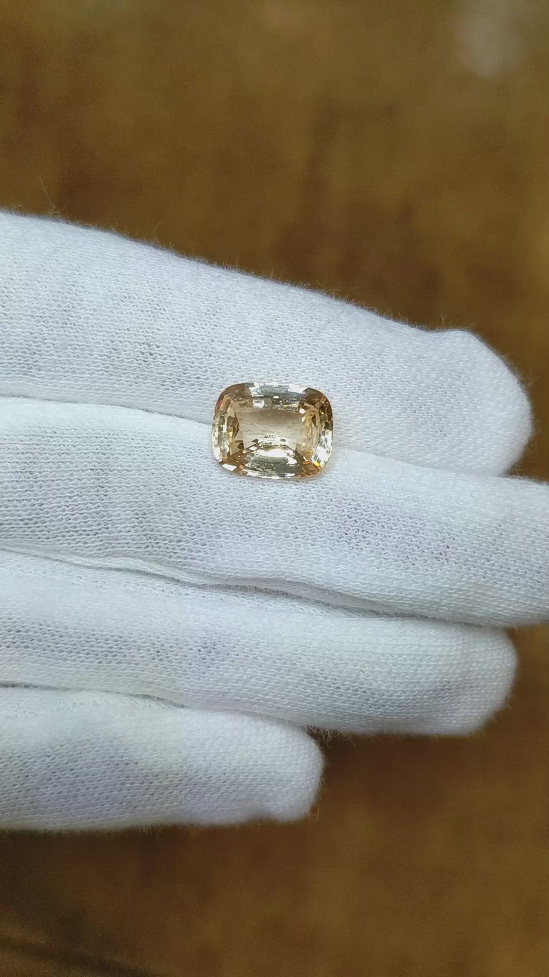 5.57 Ct. Peach Sapphire from Ceylon (Sri Lanka) Size Video