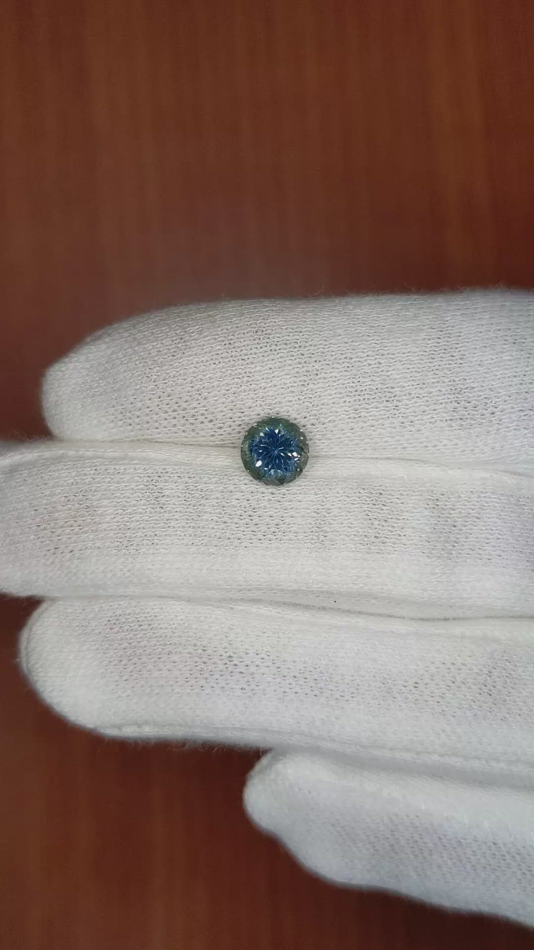 1.61 Ct. Greenish Blue Sapphire from Ceylon (Sri Lanka) Size Video