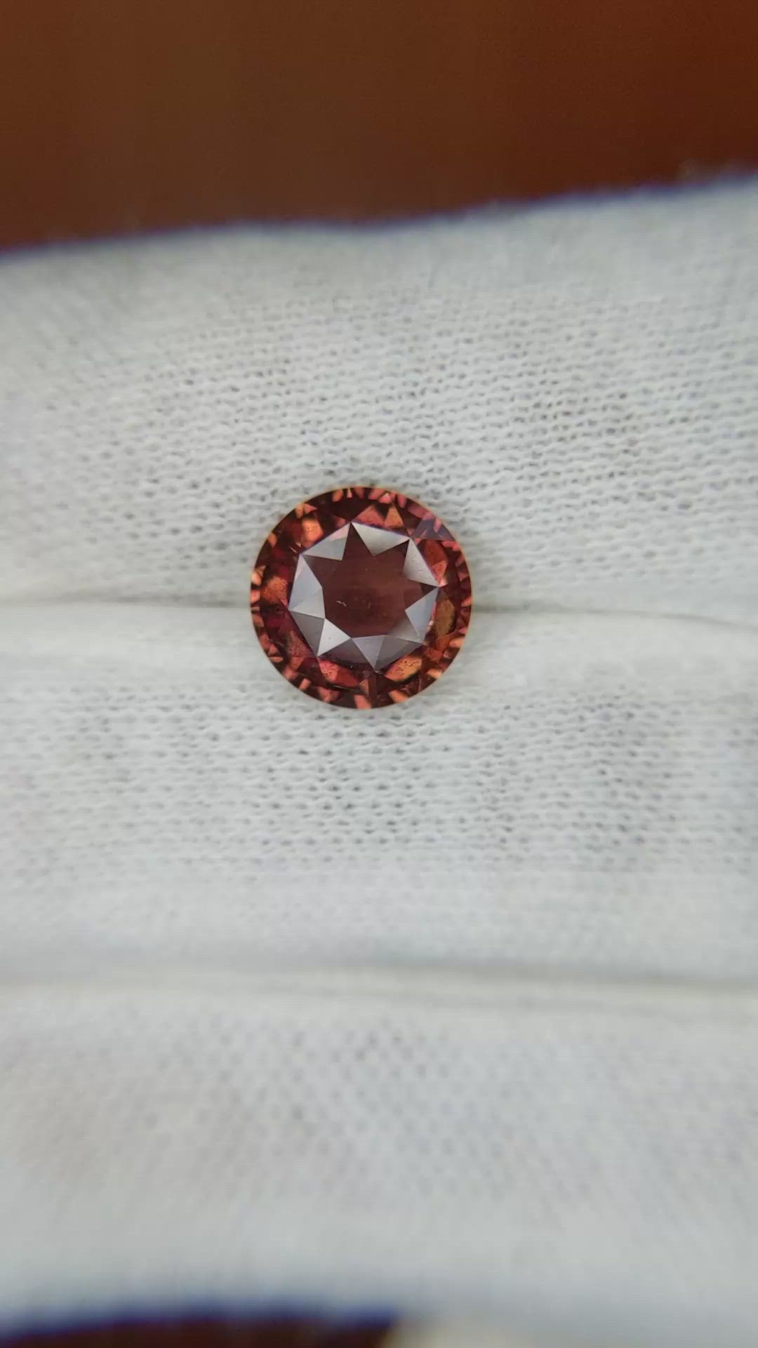 3.26 Ct. Orangish Brown Sapphire from Ceylon (Sri Lanka) Size Video