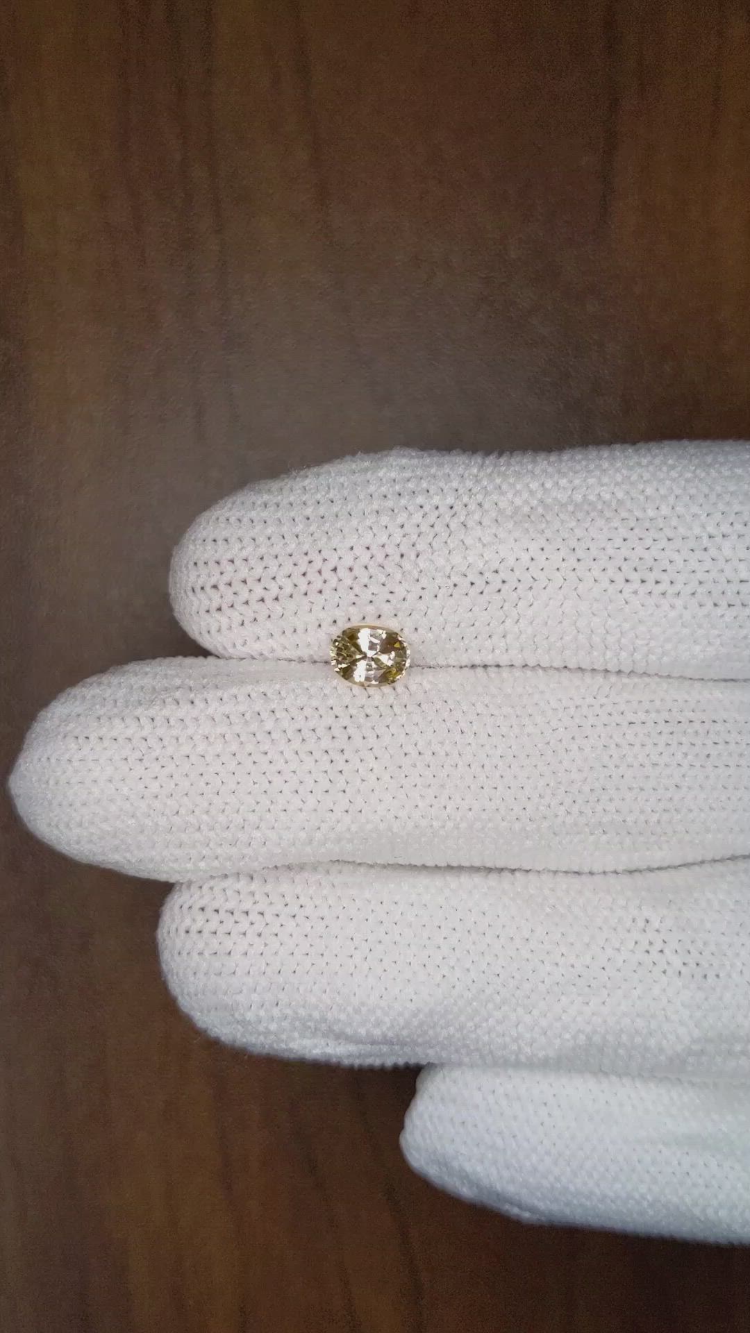 0.84 Ct. Peach Sapphire from Ceylon (Sri Lanka) Size Video