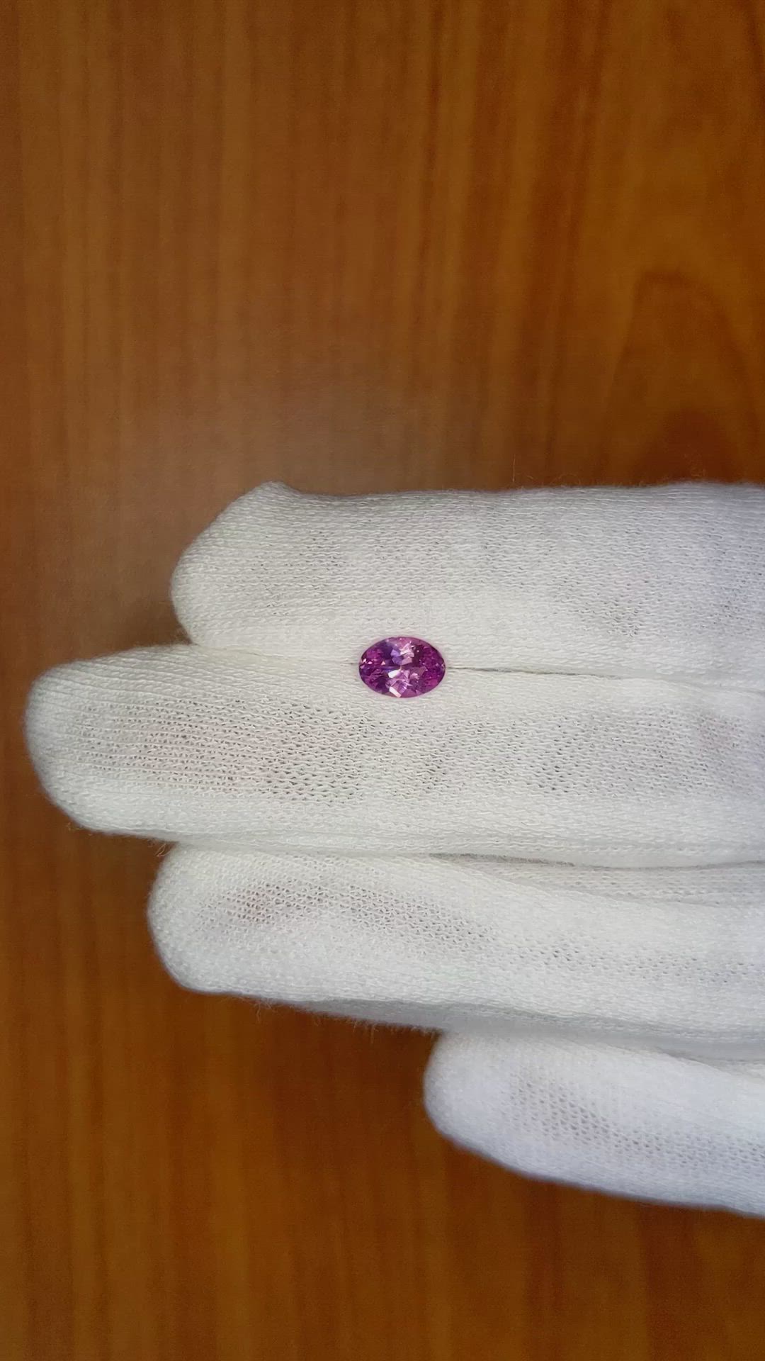 0.88 Ct. Pinkish Purple Sapphire from Ceylon (Sri Lanka) Size Video