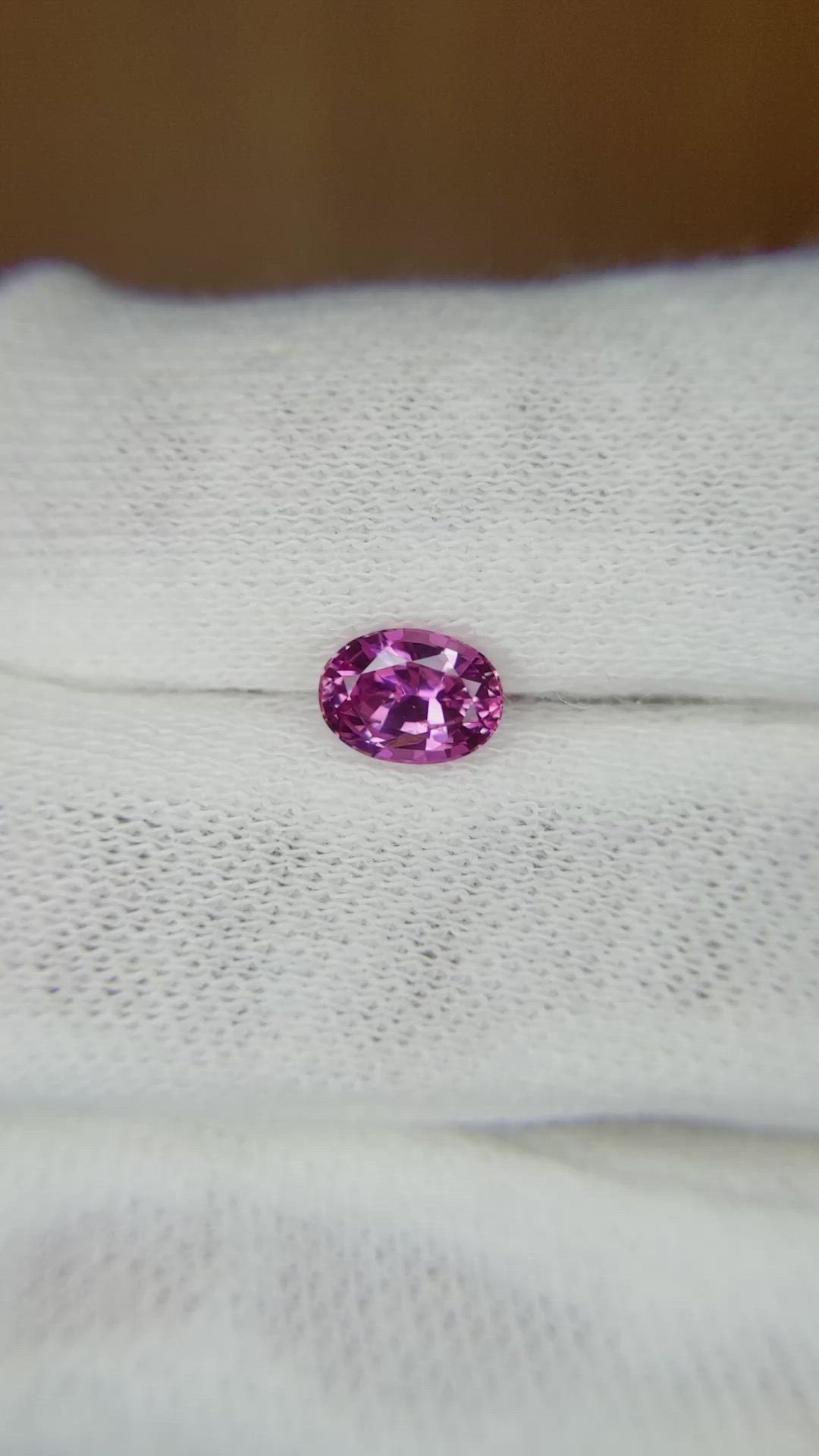 0.92 Ct. Pinkish Purple Sapphire from Ceylon (Sri Lanka) Size Video