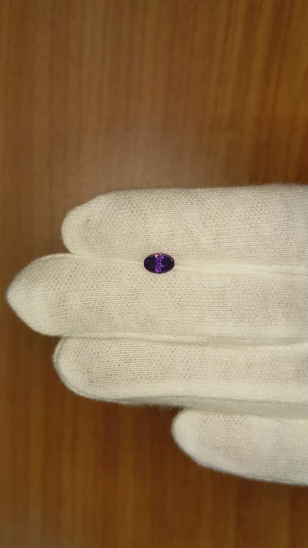 0.58 Ct. Color Change Sapphire from Ceylon (Sri Lanka) Size Video