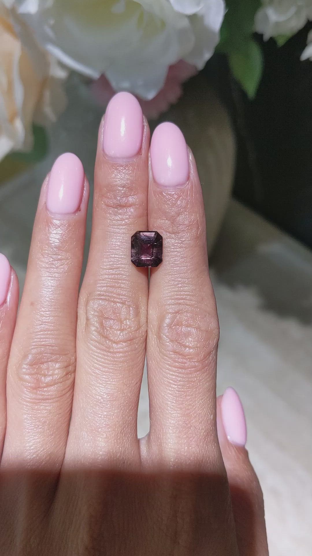 3.06 Ct. Brown Sapphire from Ceylon (Sri Lanka) Size Video
