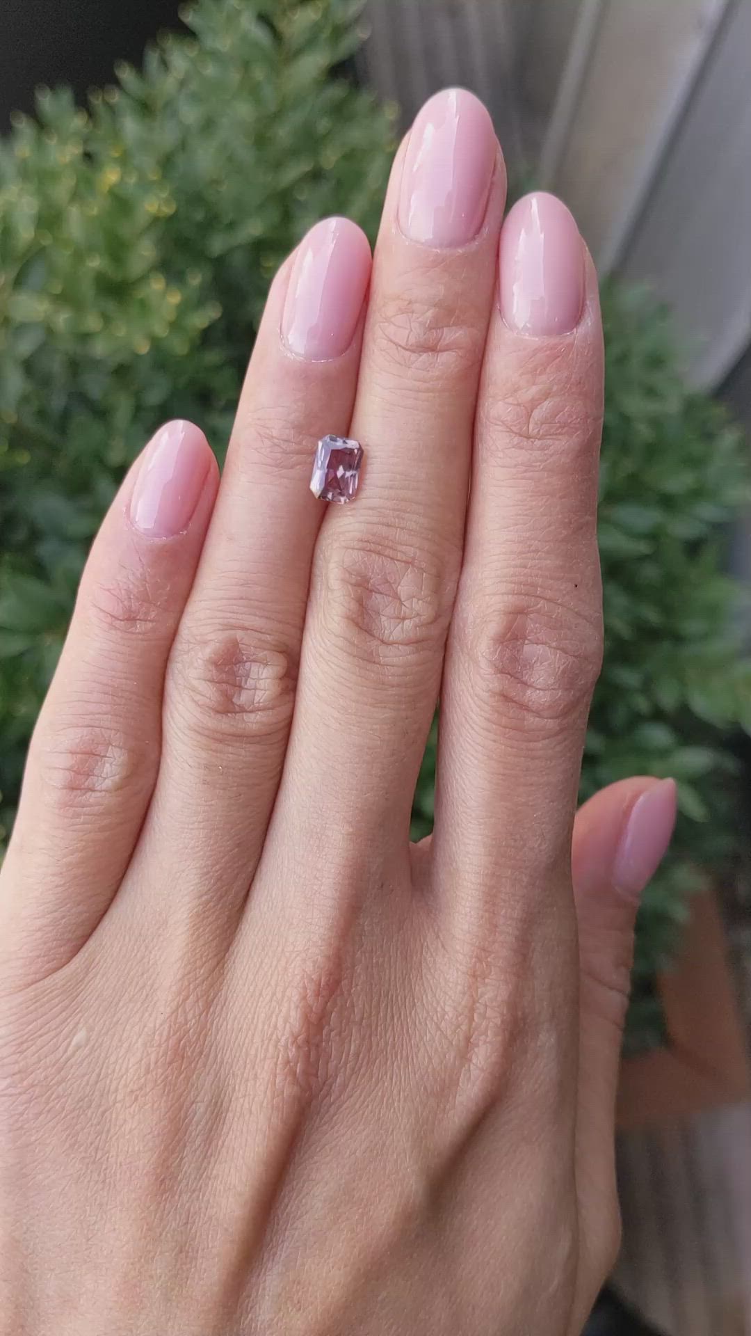 1.25 Ct. Pinkish Purple Sapphire from Ceylon (Sri Lanka) Size Video