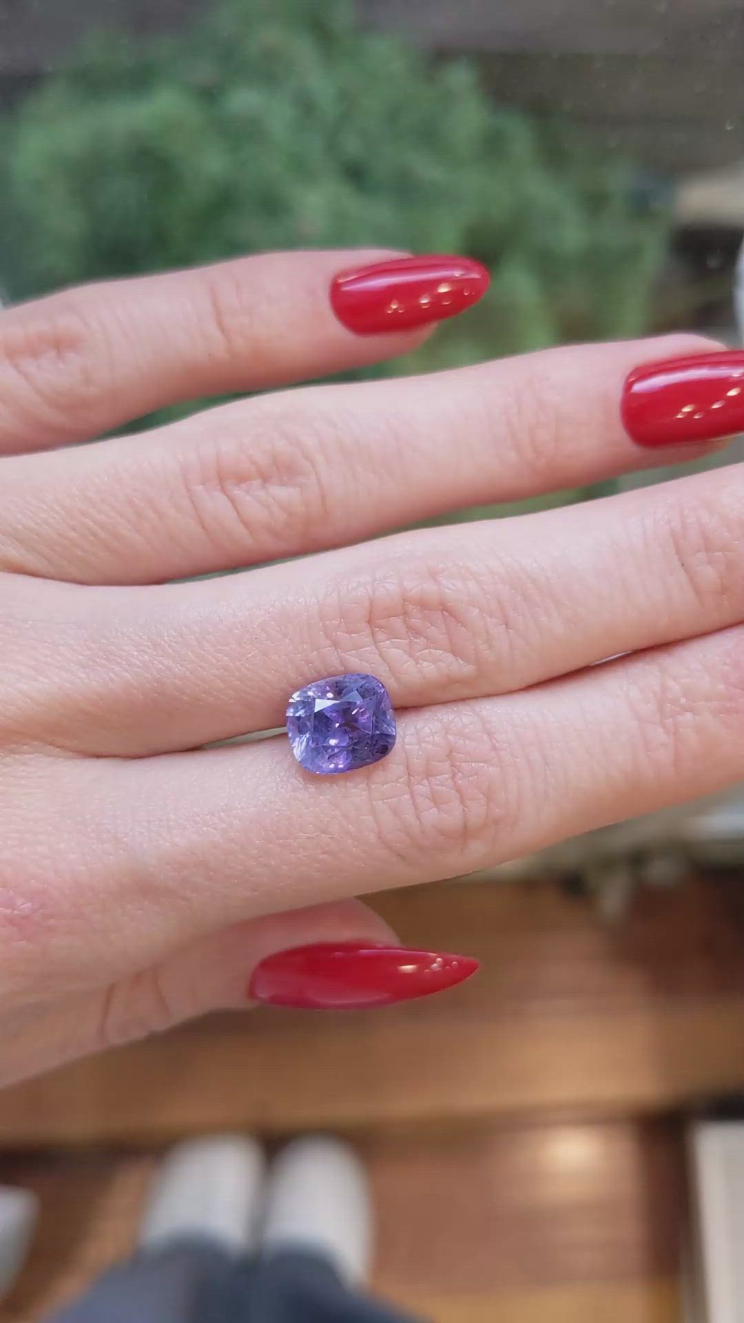 4.66 Ct. Violet Sapphire from Ceylon (Sri Lanka) Size Video