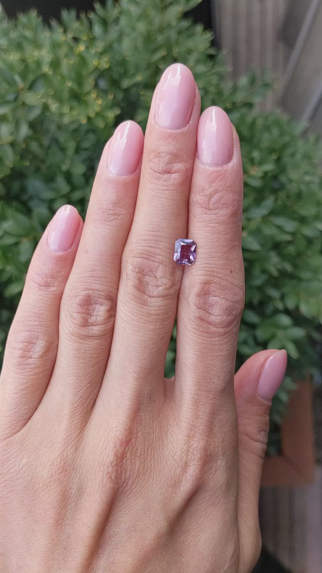 1.23 Ct. Pinkish Purple Sapphire from Ceylon (Sri Lanka) Size Video