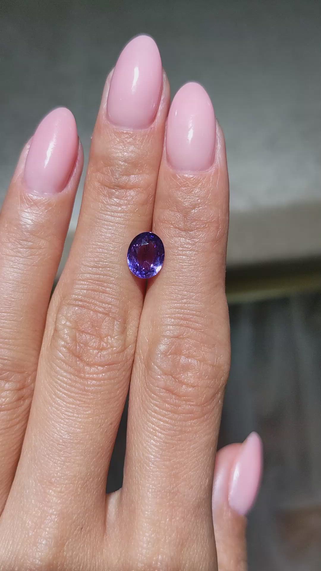 2.08 Ct. Color Change Sapphire from Ceylon (Sri Lanka) Size Video