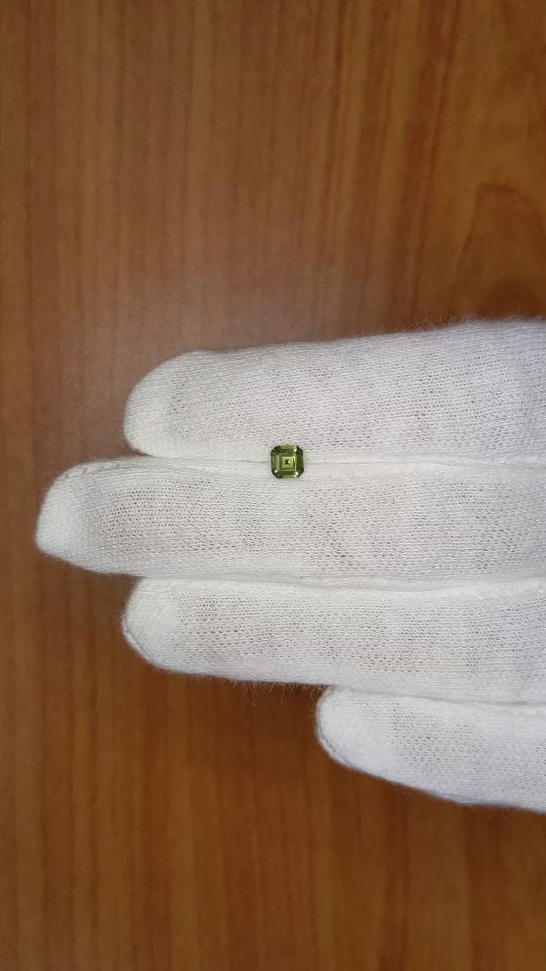 0.40 Ct. Green Sapphire from Ceylon (Sri Lanka) Size Video