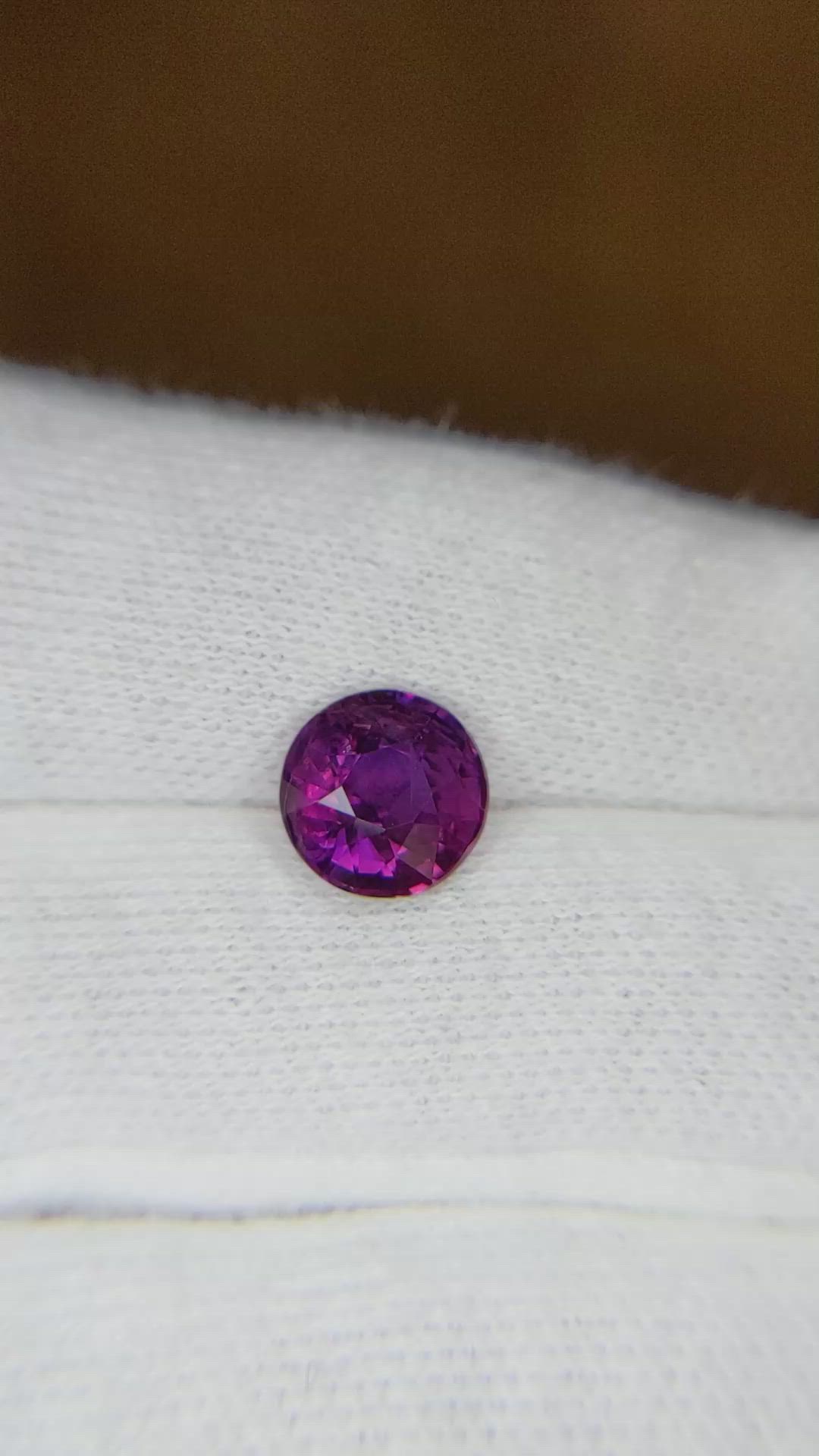 2.13 Ct. Pinkish Purple Sapphire from Ceylon (Sri Lanka) Size Video