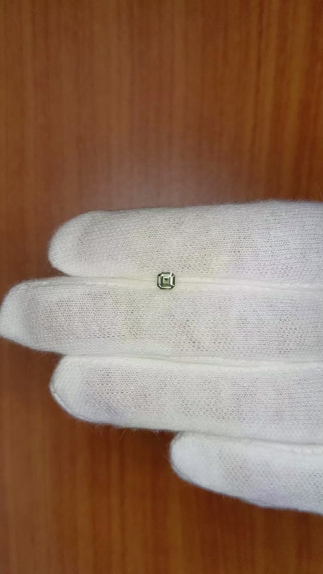 0.20 Ct. Green Sapphire from Ceylon (Sri Lanka) Size Video