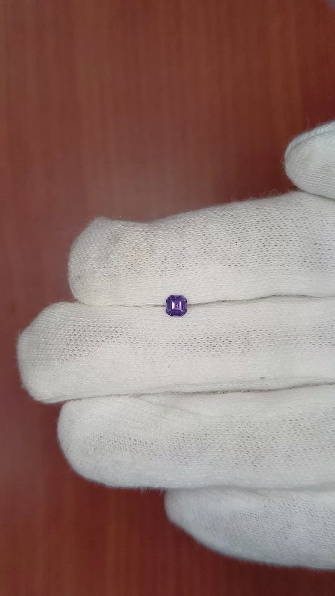 0.23 Ct. Purple Sapphire from Ceylon (Sri Lanka) Size Video