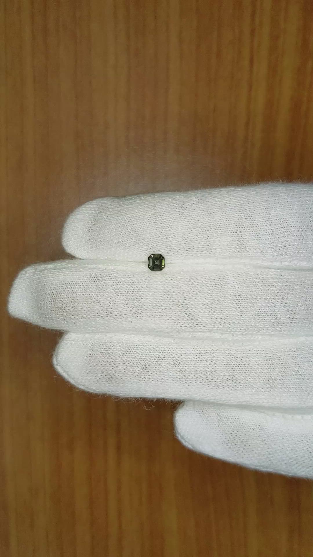0.25 Ct. Green Sapphire from Ceylon (Sri Lanka) Size Video