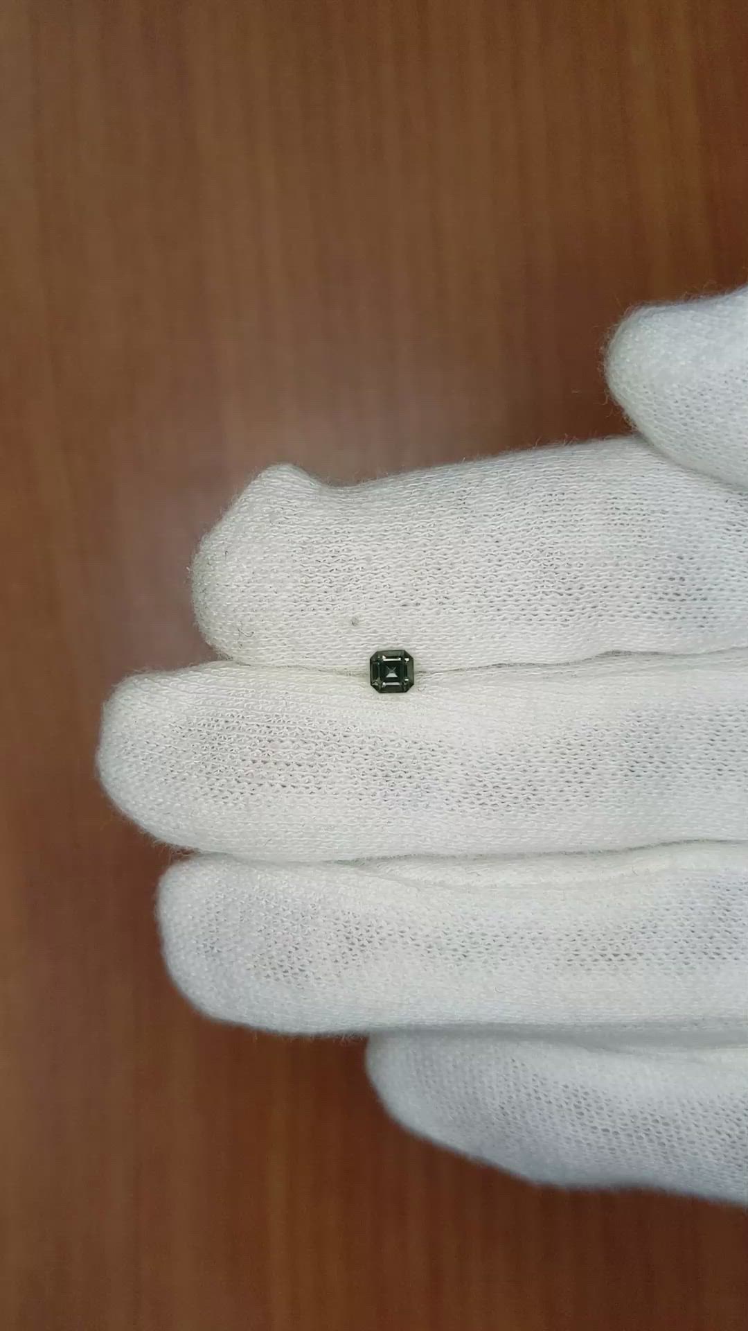 0.28 Ct. Green Sapphire from Ceylon (Sri Lanka) Size Video