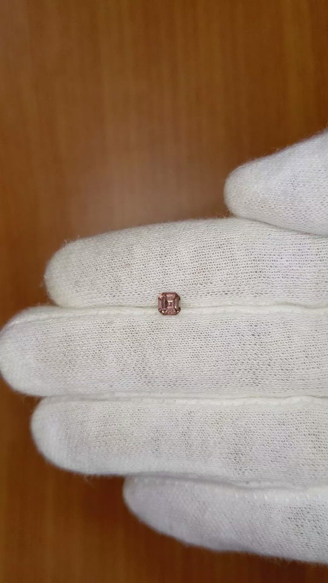 0.35 Ct. Brown Sapphire from Ceylon (Sri Lanka) Size Video