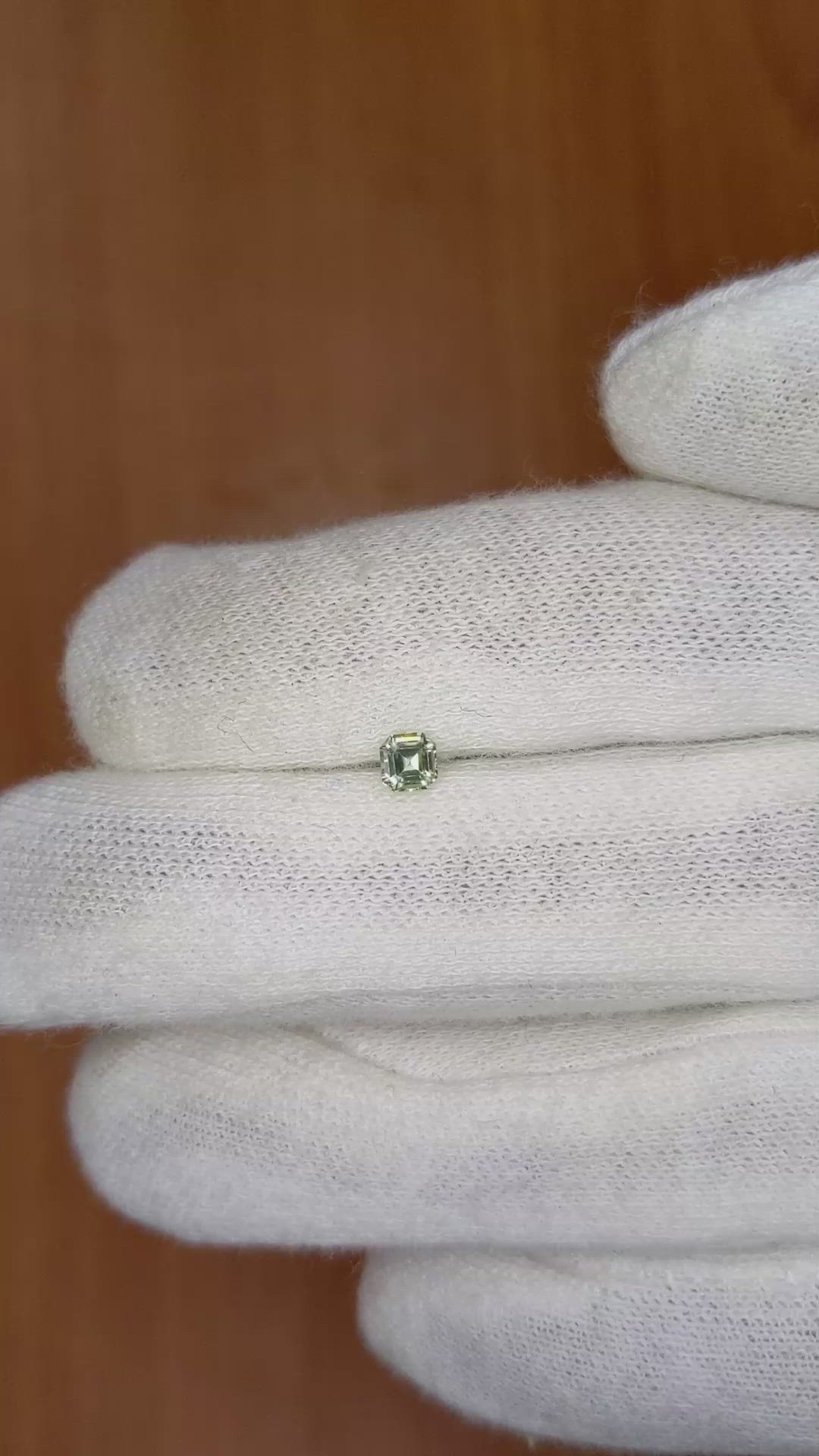 0.25 Ct. Green Sapphire from Ceylon (Sri Lanka) Size Video