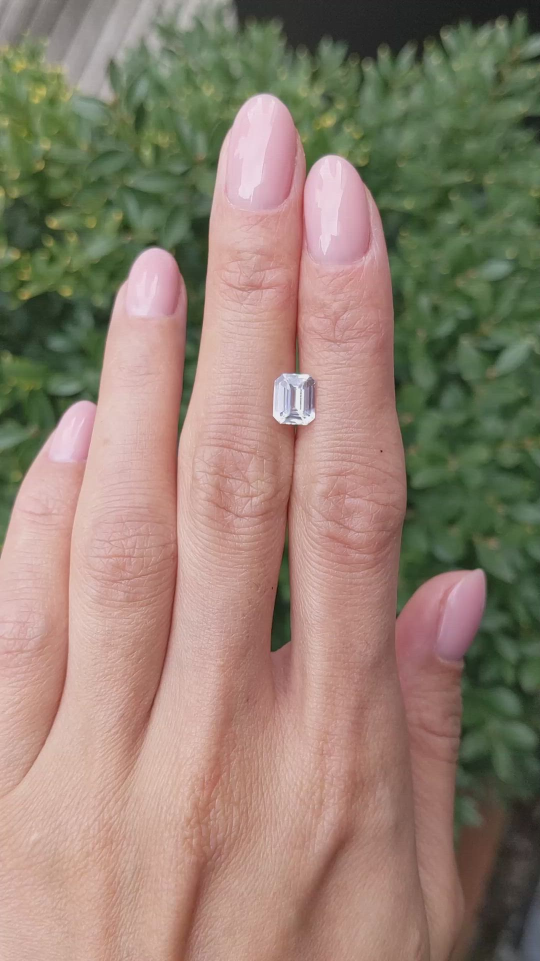 1.59 Ct. White Sapphire from Ceylon (Sri Lanka) Size Video