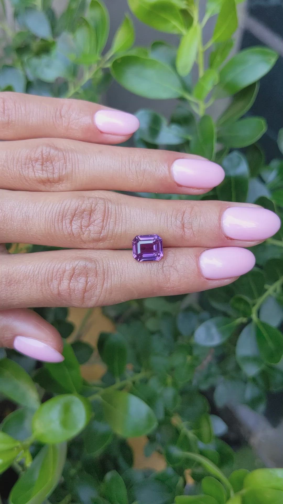 3.57 Ct. Purple Sapphire from Ceylon (Sri Lanka) Size Video