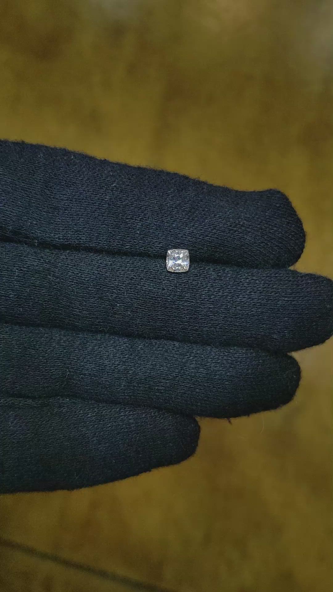 0.46 Ct. Peach Sapphire from Ceylon (Sri Lanka) Size Video