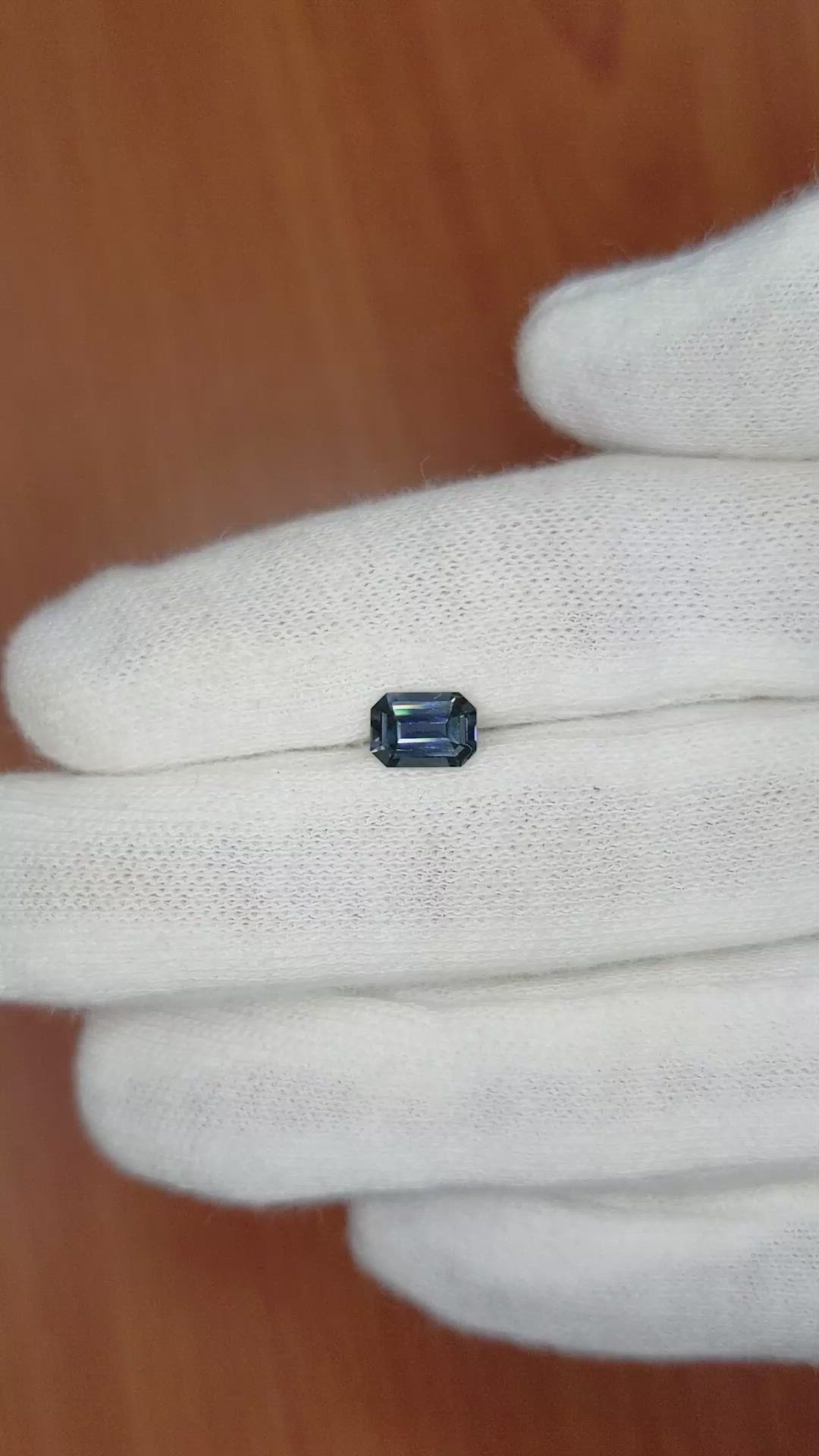0.96 Ct. Blue Sapphire from Ceylon (Sri Lanka) Size Video
