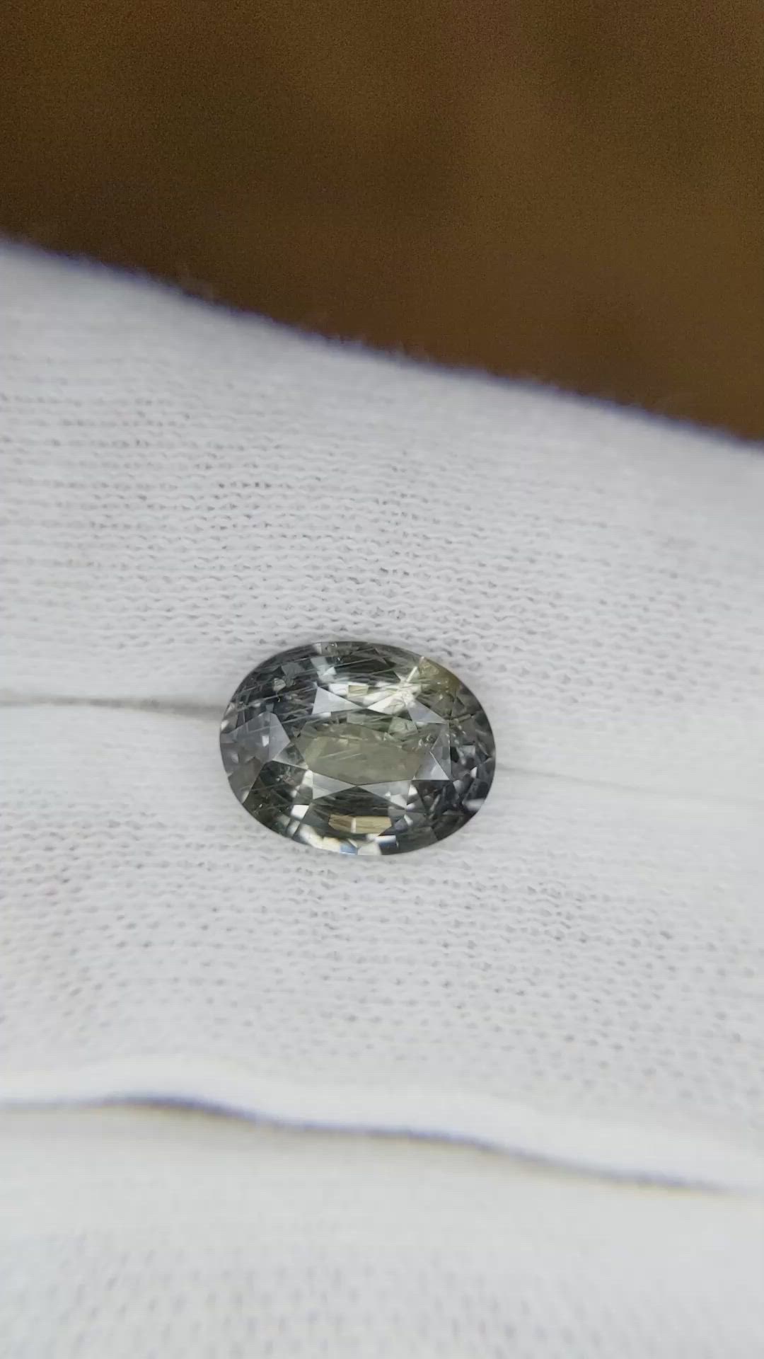3.77 Ct. Color Change Sapphire from Ceylon (Sri Lanka) Size Video
